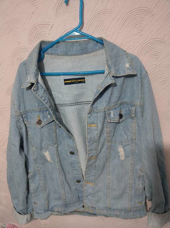 Chamarra de Mezclilla Azul claro de bulbo jeans de segunda mano - GoTrendier