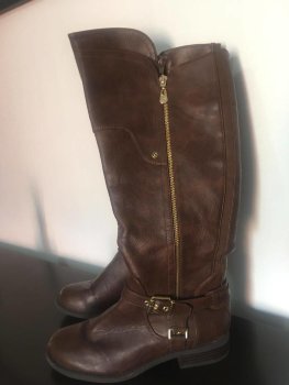 Botas Guess altas de segunda mano - GoTrendier