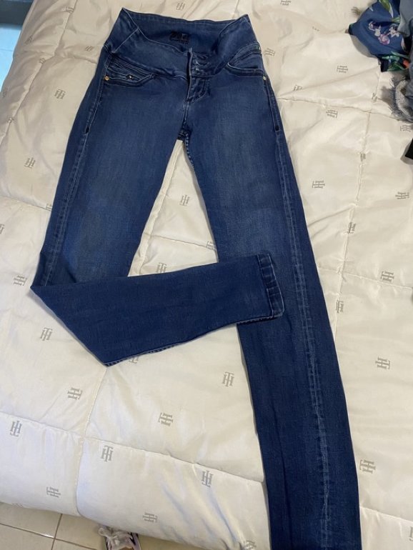 Pantalon pavi italy de segunda mano - GoTrendier