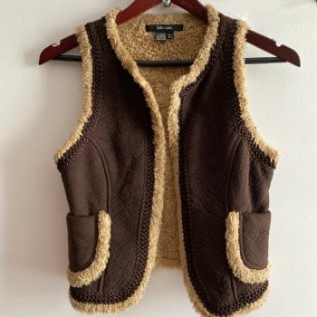 Chaleco vaquero Zara de segunda mano - GoTrendier