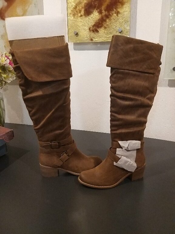 Bota Alta de piso de Carlos Santana de segunda mano - GoTrendier
