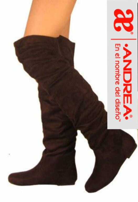 Botas largas de gamuza de Andrea de segunda mano - GoTrendier