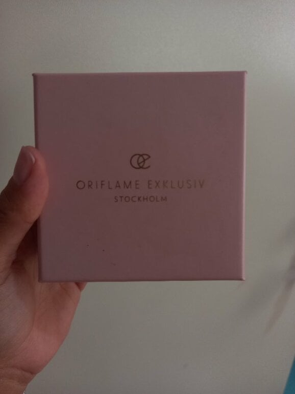 Reloj con cristales Swarovski de Oriflame de segunda mano GoTrendier