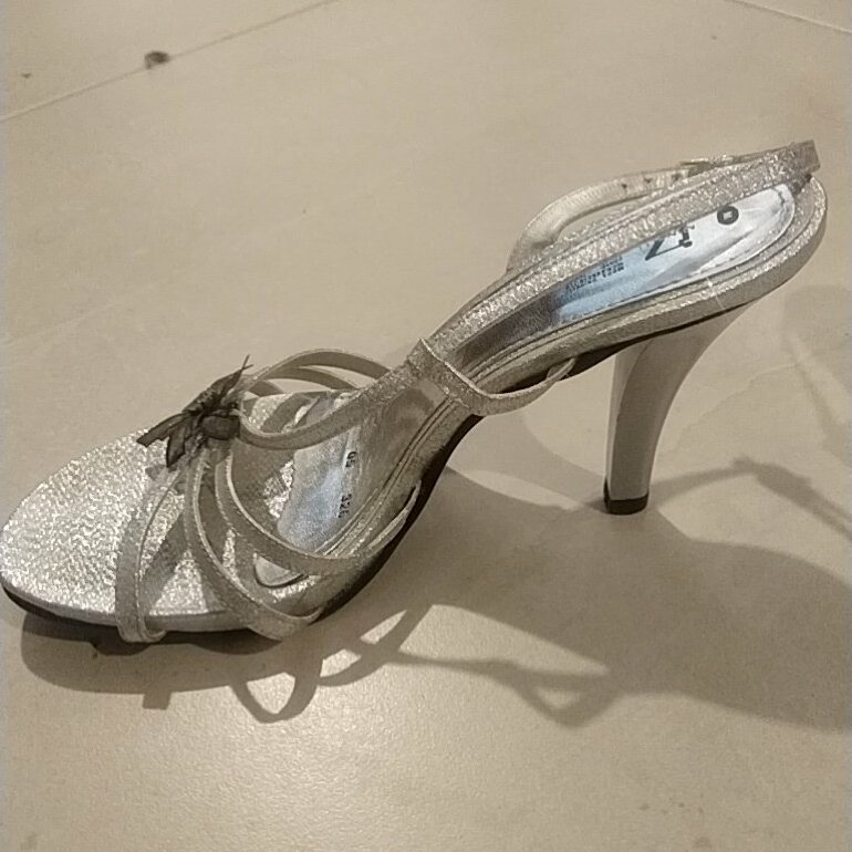 Calzado Liz Minelli Zapatillas Minelli DILAY Plateado De Los 90