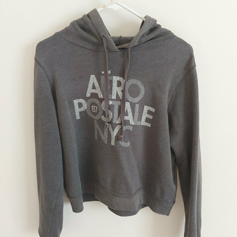 Sudadera Aéropostale gris! de segunda mano - GoTrendier