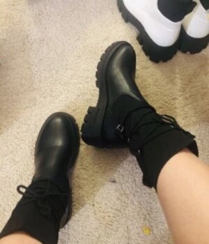 Botas estilo militar Shein negras de mujer - GoTrendier
