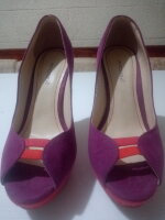 Zapatillas Andrea Moradas de segunda mano - GoTrendier