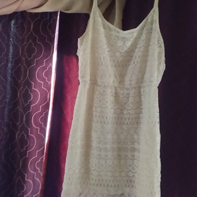 Vestido color blanco de Bimba y Lola de segunda mano - GoTrendier