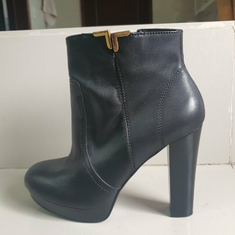 Botas negras de piel Westies de Nine West de segunda mano - GoTrendier