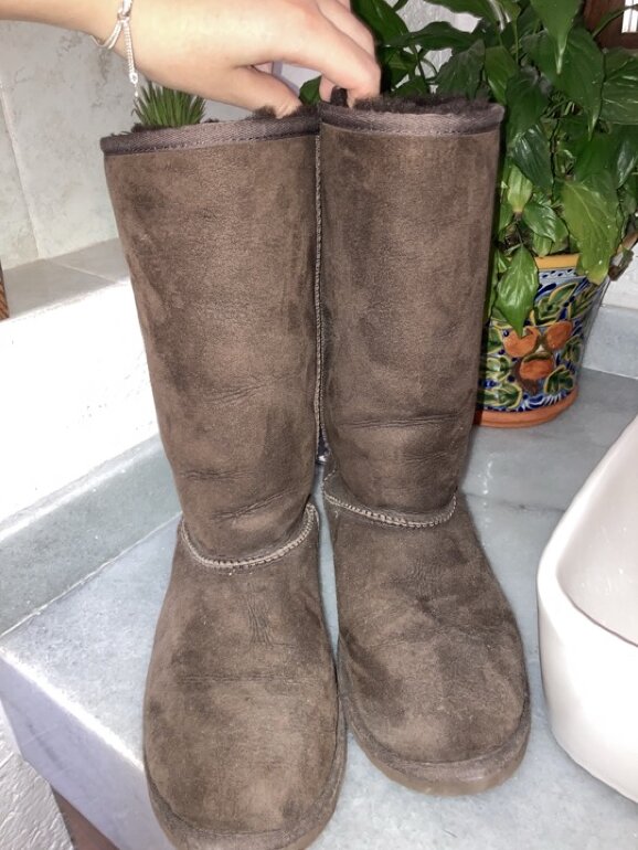 Botas Ugg Largas Café de UGG Australia de segunda mano - GoTrendier