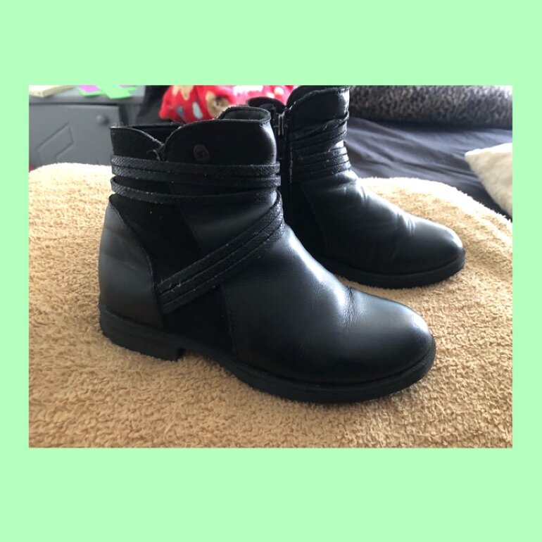 Botines Negros Coqueta de Coqueta Y Audaz de segunda mano - GoTrendier