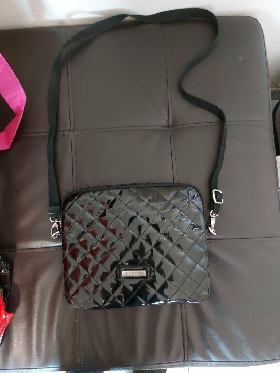 Bolsa mariconera bershka de segunda mano - GoTrendier