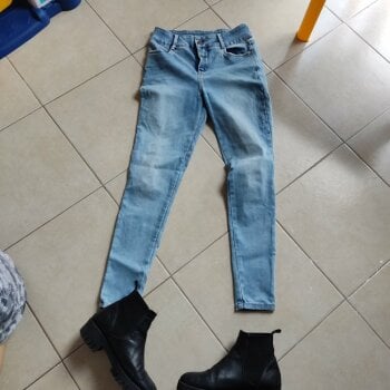Jeans Nahomi talla 7 en Nezahualcóyotl, Estado de México por $50 |  Segundamano.mx