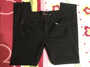 Pantalones entubados Cimarron negros de mujer - GoTrendier