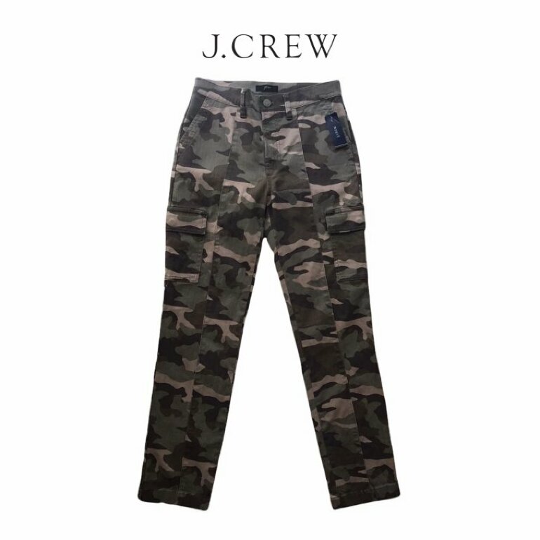 Pantalon J Crew Camo de segunda mano - GoTrendier