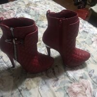 Botas rojas de Andrea de segunda mano - GoTrendier