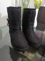 Botas negras de frio, GUESS de segunda mano - GoTrendier