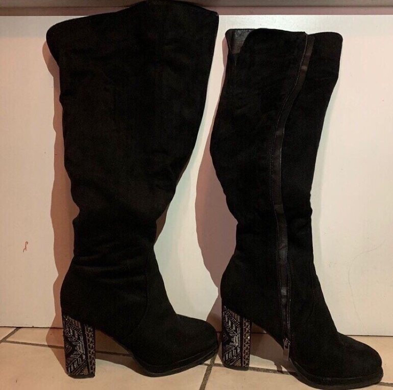 Botas altas negras con zíper de Capa de Ozono de segunda mano - GoTrendier