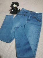Pantalón GUESS original de segunda mano - GoTrendier
