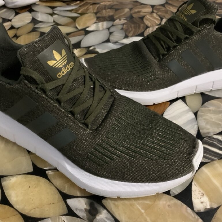 Tenis Adidas talla 26 cm de segunda mano - GoTrendier