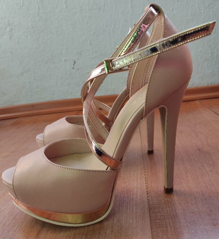 Color Beige Tacones Andrea Beige ZAPATILLA ANDREA PARA MUJER 84963