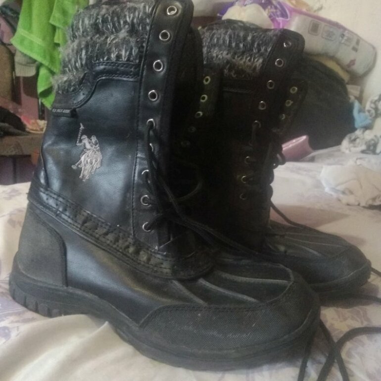 Botas de invierno negras marca polo de segunda mano - GoTrendier