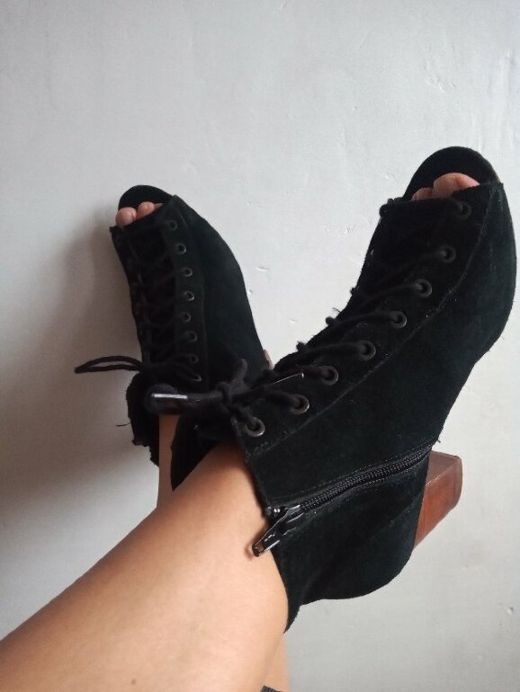 Botines con con dedos descubiertos de Trender de segunda mano