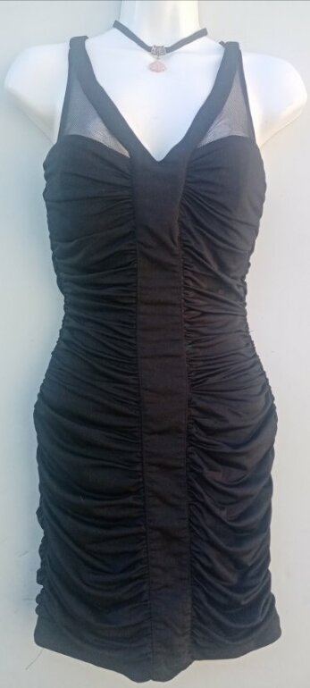 VESTIDO 👗 CORRUGADO de sin marca de segunda mano - GoTrendier