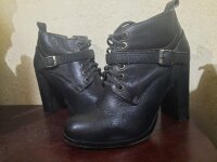 BONITOS botines negros de Andrea de segunda mano - GoTrendier