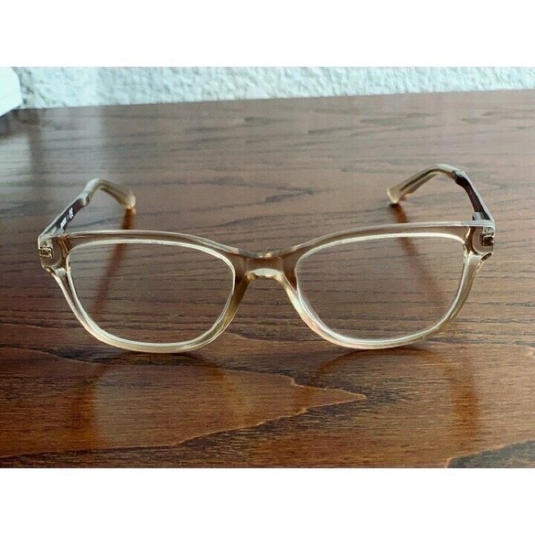 Lentes oftalmicos DKNY de segunda mano - GoTrendier