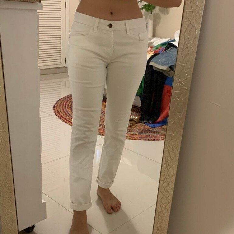 Pantalón tela jeans blanco de Weekend de segunda mano - GoTrendier