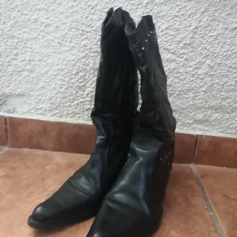 Sandalias Planas Dorada Con Forma Trenzada Y Goma En El Talón Amarpies |  Querol