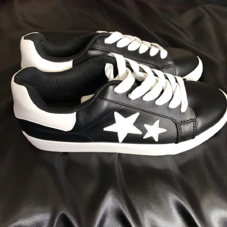 Tenis negros soda de segunda mano GoTrendier