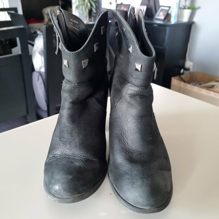 Botas Westies Negras de segunda mano - GoTrendier