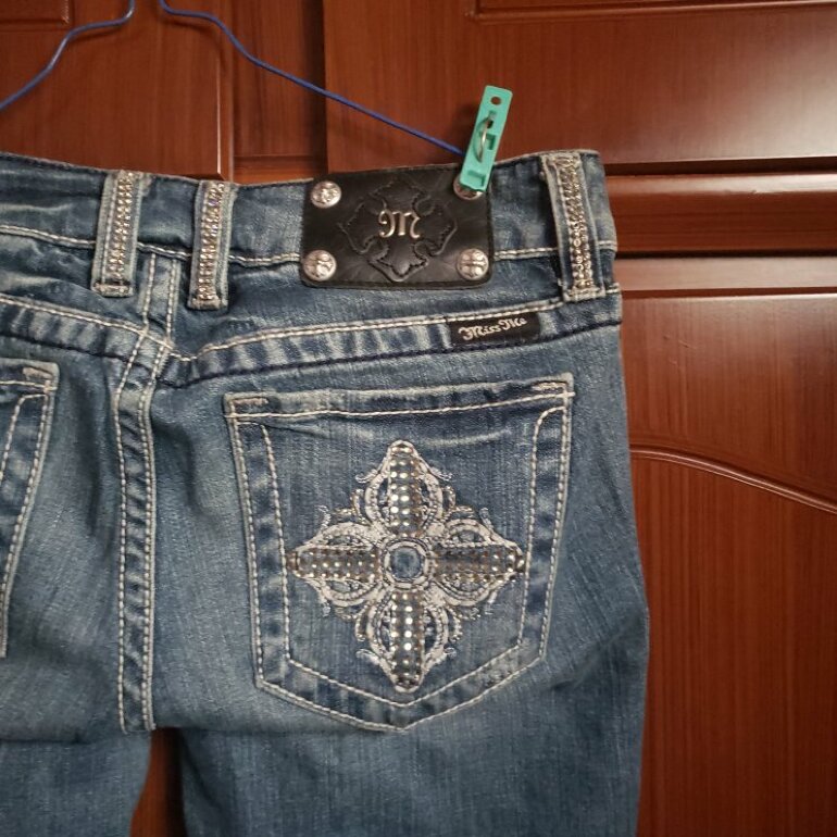 Jeans boots con pedrería se va!!! de Miss Me de segunda mano - GoTrendier