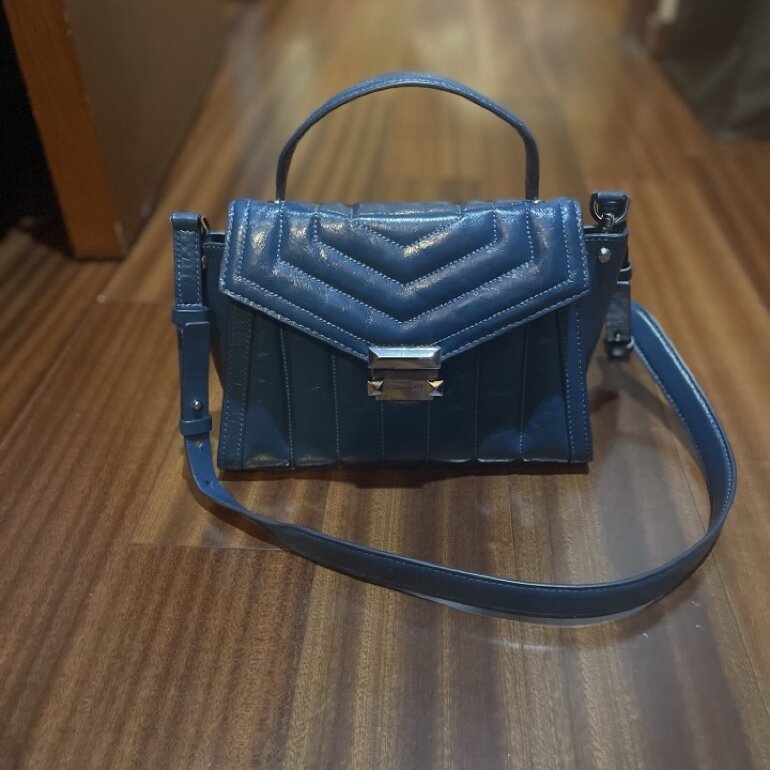 Bolsa azul mk de Michael Kors de segunda mano - GoTrendier