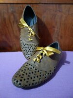 Zapatos bostonianos cafés de Otras marcas de segunda mano - GoTrendier