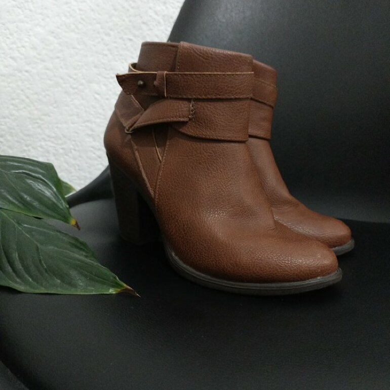 botines frida cafes Gran venta - OFF 73%
