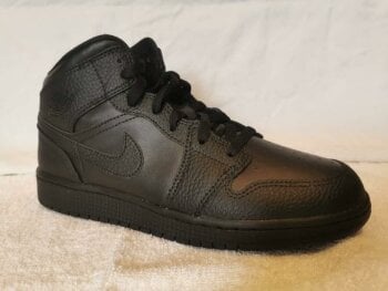 Tenis de bota Jordan negros de segunda mano - GoTrendier