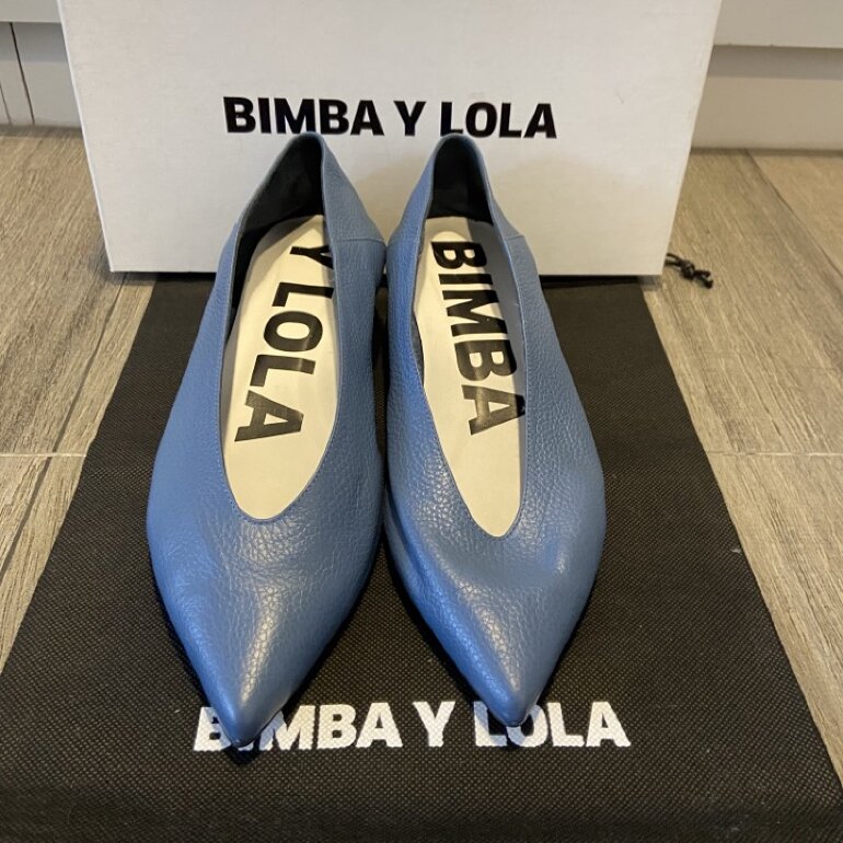 Zapatos azules Bimba y Lola de segunda mano - GoTrendier