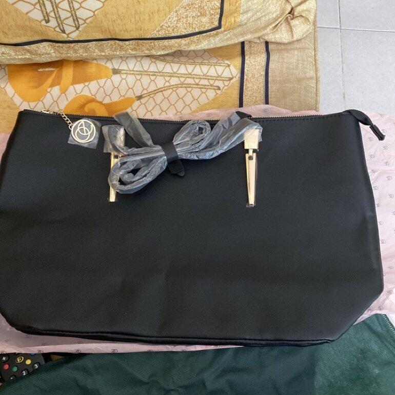 Bolsa 👜 negra ✨ORIFLAME EXKLUSIV✨ de segunda mano - GoTrendier
