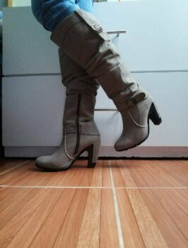 Botas largas Sao Paulo café de segunda mano - GoTrendier