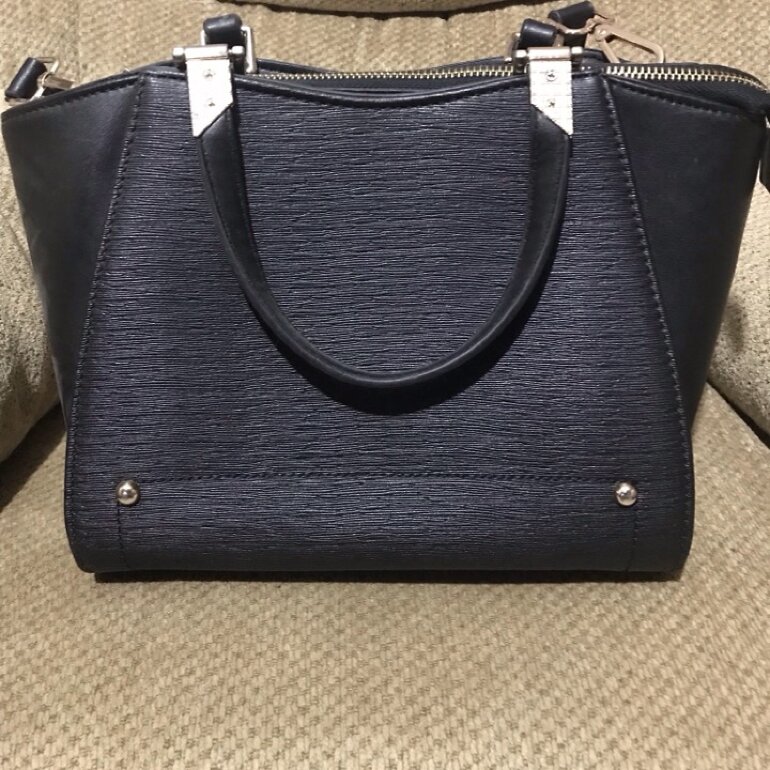 Bolsa negra SHEIN de segunda mano - GoTrendier
