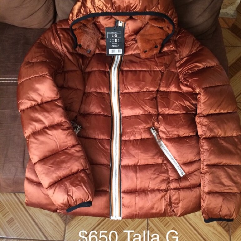 Oferta de Chamarra Nueva de Marezzi de segunda mano GoTrendier