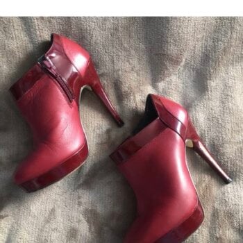 Botines de tacón Andrea rojos de segunda mano - GoTrendier