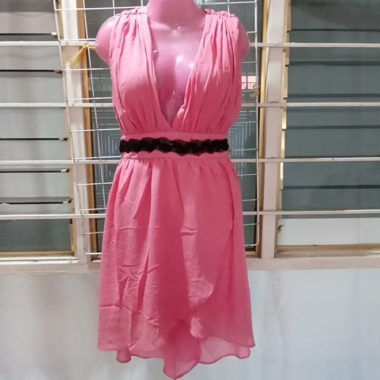 Vestido marca chocolate de segunda mano - GoTrendier