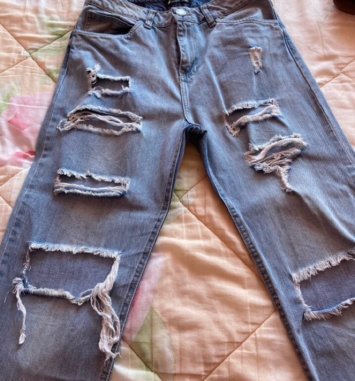 Jeans Destrucciones Mom | Cuidado con el Perro