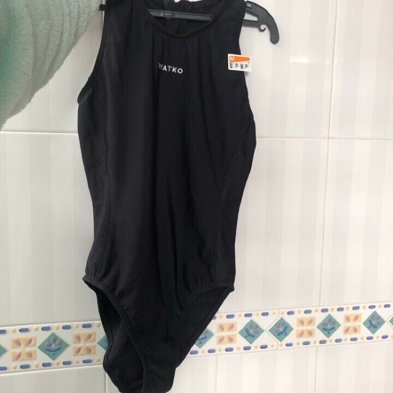 Traje de baño DECATHLON NUEVO (Talla S) de segunda mano - GoTrendier