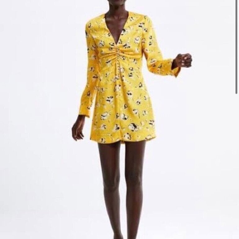 Vestido amarillo flores de Zara de segunda mano - GoTrendier