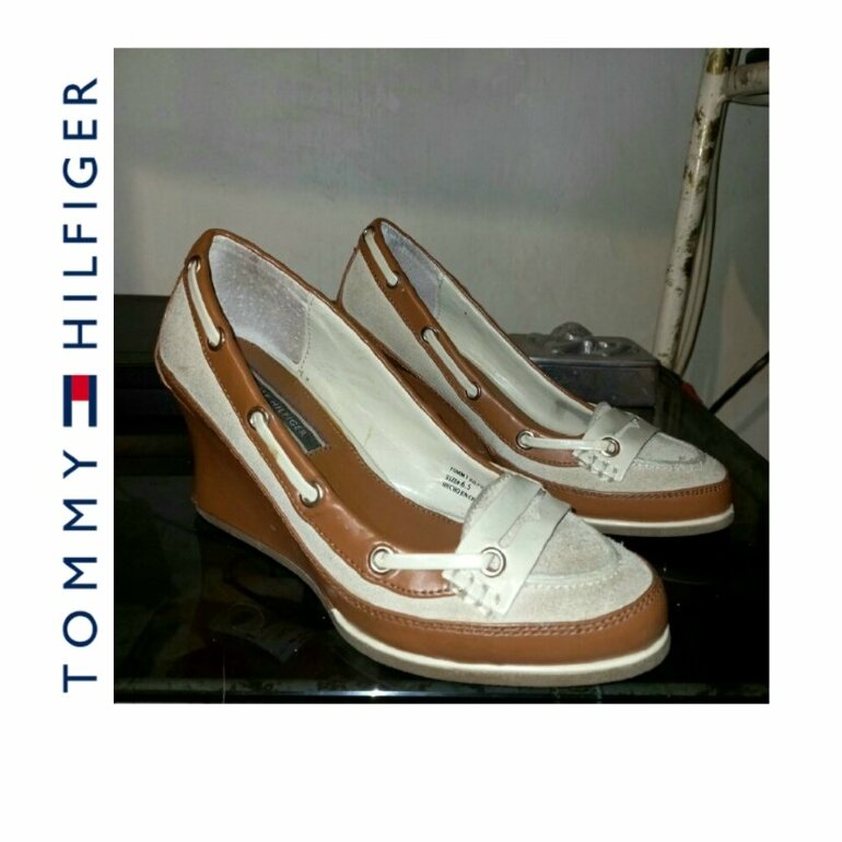 Plataformas tommy hilfiger de segunda mano - GoTrendier